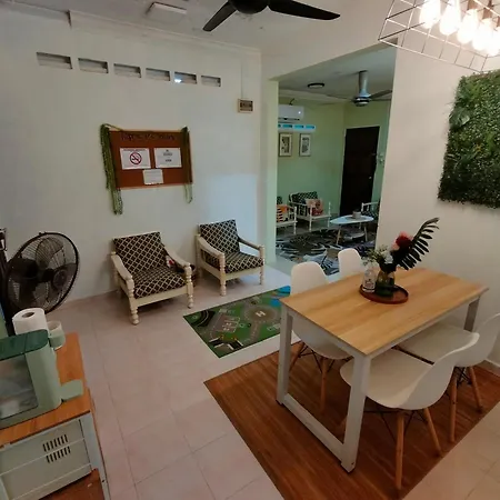 Mini Green Homestay Kulai Exterior photo
